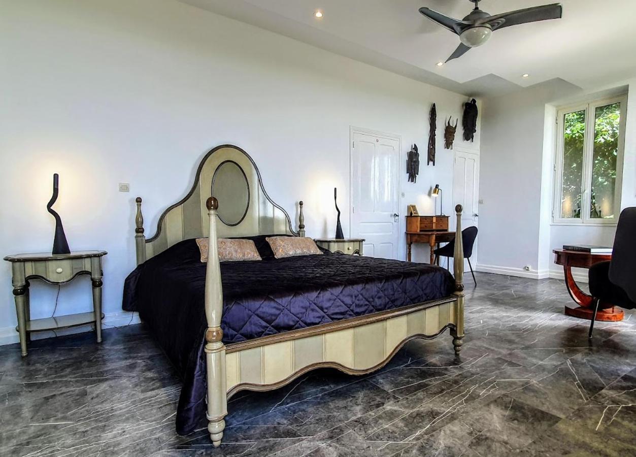 Les Hauts De Domme - Chambres D'Hotes Luaran gambar